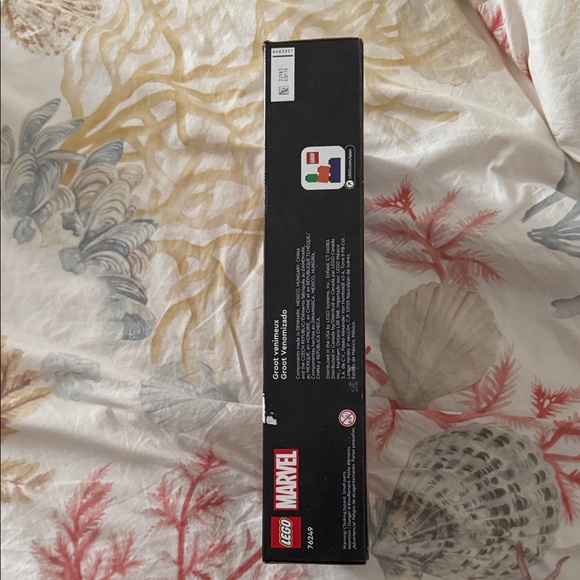 Retired NWT LEGO Marvel Venomized Groot Building Kit 76249 - Picture 3 of 9